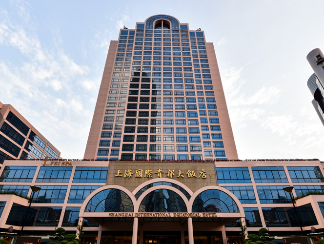 紧跟时代步伐,致力于融合文化艺术的理念使贵都在众多的高级酒店中独