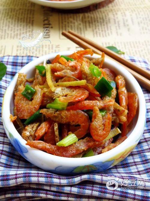腊肠蒸虾干 鲜虾干蒸烧卖 蒸三干 虾干土豆丝汤
