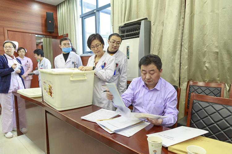 徐州市儿童医院新生儿外科迎接江苏省临床重点专科复核检查