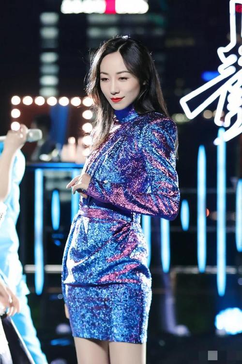 湖南卫视五四晚会现场:王一博朗诵,白宇首秀惊艳,韩雪刘涛比美