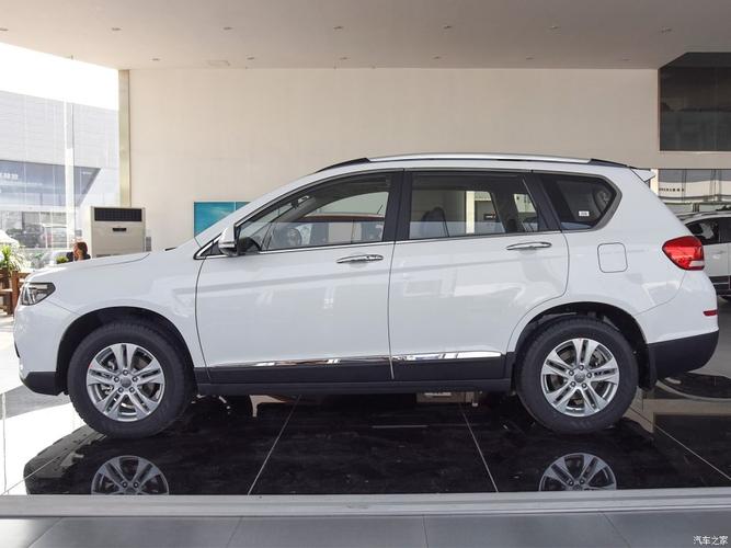 长城汽车 哈弗h6 2017款 蓝标 运动版 1.5t 手动两驱精英型