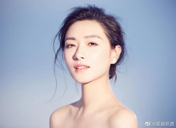 万茜任重直播像在上网课