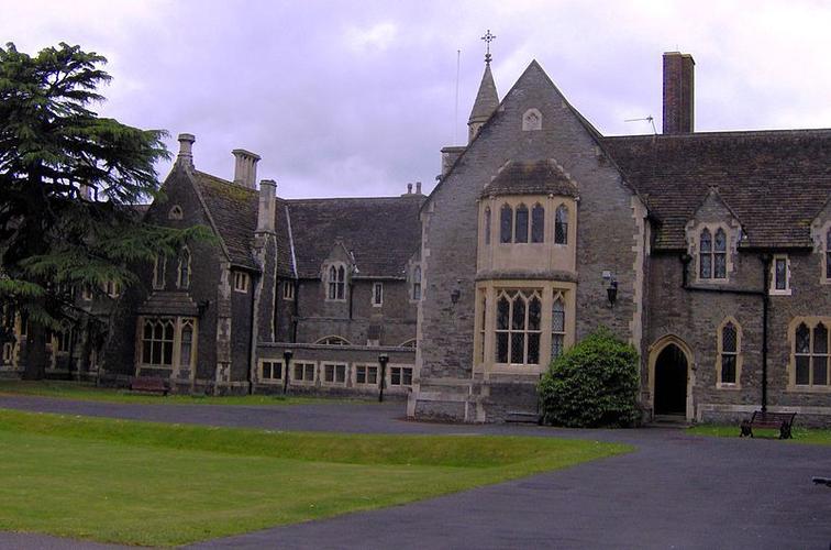 英国西英格兰大学
