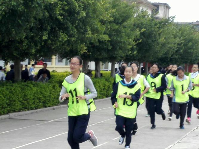 青春的笑脸 ——牟定县茅阳中学2017年4月25日全县音乐,美术,体育考试