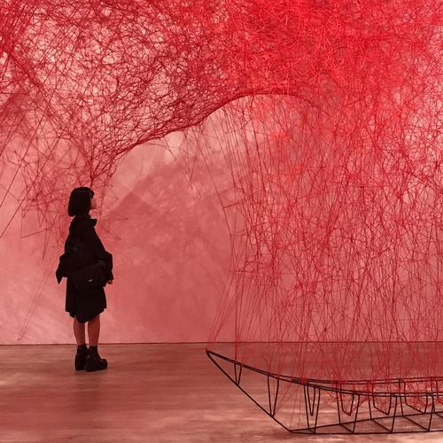 东京看展|盐田千春:灵魂的颤栗