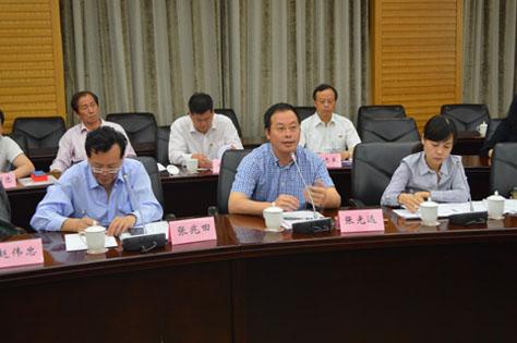 公司董事长张光远及党委书记张兆田分别对全天的活动进行了总结.