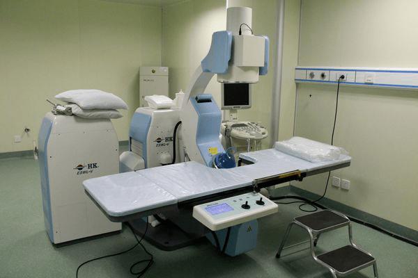 小贴士:九师医院引进体外冲击波碎石机