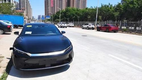 比亚迪汉ev现身街头,dm正式亮相车展,未来能否抗衡国产model 3?