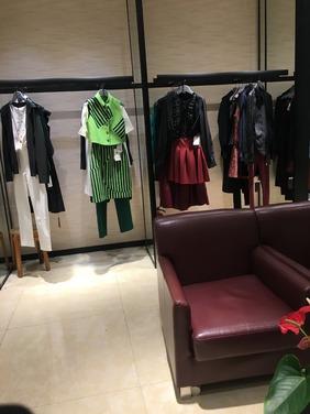 商品陈列【amass阿玛施】女装-杭州银泰百货