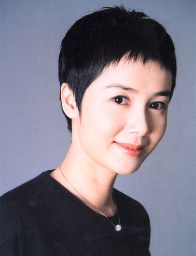 长脸短发什么发型好看 长脸女明星短发发型图片(4)