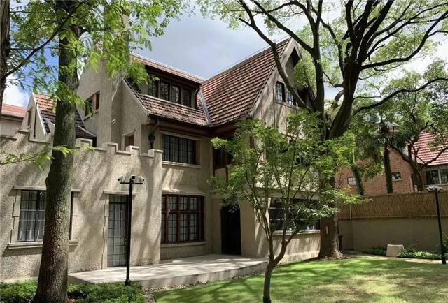 乌鲁木齐南路上的老洋房(图片来源@上海老洋房1843)