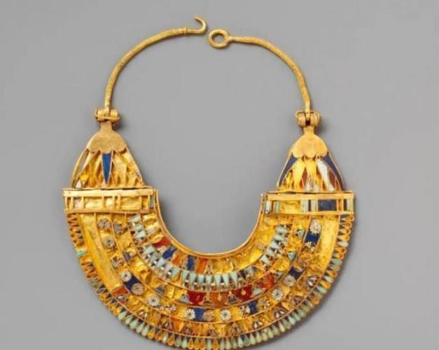 色彩艳丽的古埃及首饰,创造力非凡,展现极为神秘与奇特的一面!