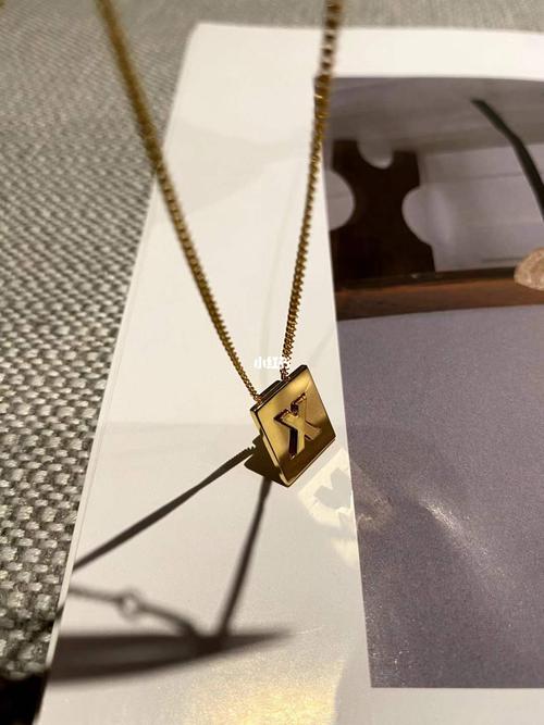 celine黄铜26字母项链_项链_思琳怎么样_fun(ifs国金中心店)自由行