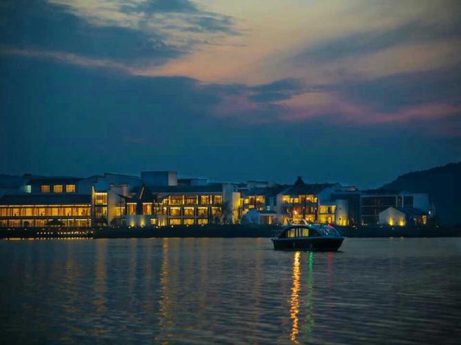 酒店 天泉湖金陵山庄