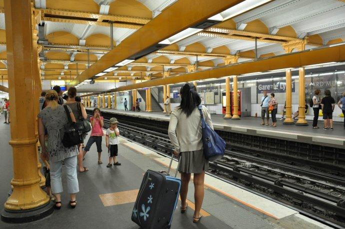里昂车站下面的地铁