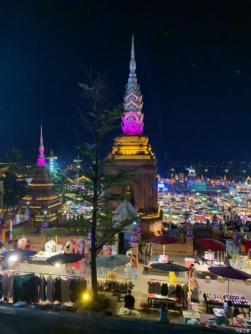 西双版纳州景洪市告庄夜景