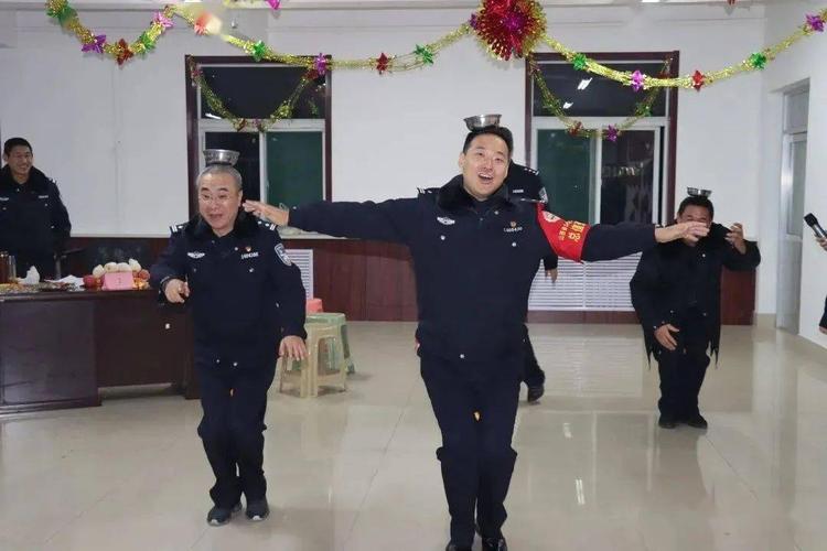 带着监狱党委的关心关爱,带着对家人的挂念,带着备勤人的使命,带着不