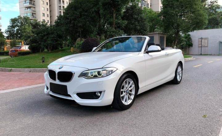 宝马2系进口2015款218i敞篷轿跑车