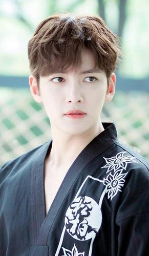 池昌旭的鼻子怎么了,韩国男演员的后遗症,是整容的归宿吗