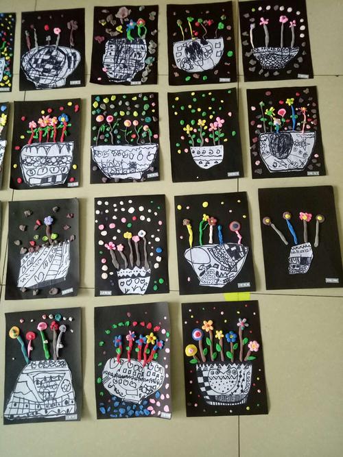 线描花盆和彩泥花朵