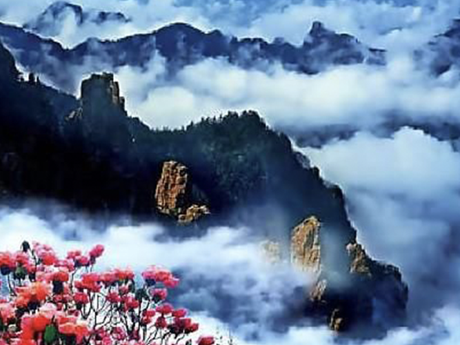 大巴山也是嘉陵江和汉江的分水岭,四川盆地和汉
