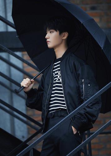 12 王俊凯】即将现身dior 2021秋季成衣上海大秀