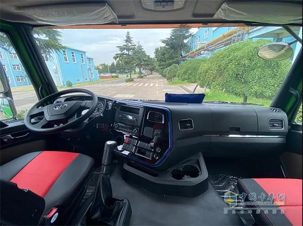 一汽解放青汽 自卸车