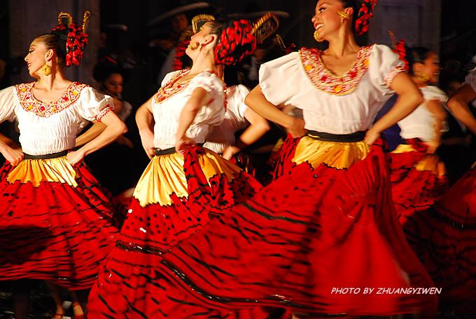 热辣的墨西哥舞蹈