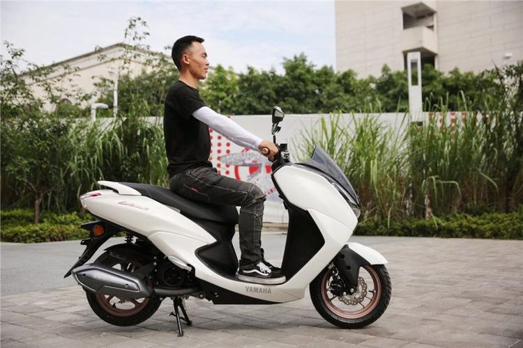 雅马哈巡鹰125,单缸引擎,极速107,踏板车里的品质王!