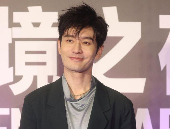 黄晓明减重30斤为拍中餐厅5瘦了好多与baby感情长长久久