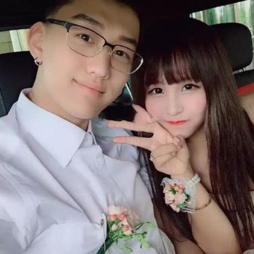 辛巴徒弟猫妹妹分手!曝男友患病不能生育,2月前刚被高调求婚