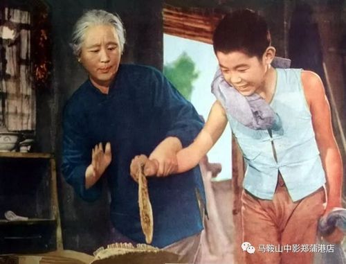 《小兵张嘎》 《少林寺 》 影院大厅 等你啊!