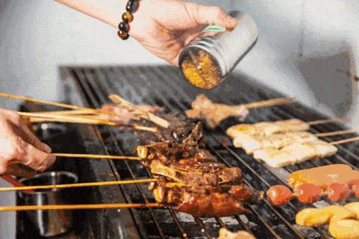 来了漳州这家烧烤店,连去美容院的钱都省了!