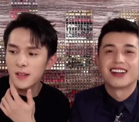 李佳琦小助理转幕后做合伙人 李佳琦的小助理叫什么?