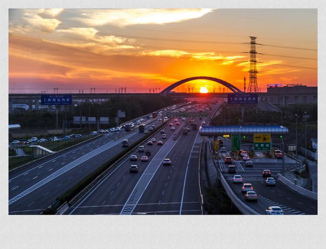 日新月异的城镇化建设