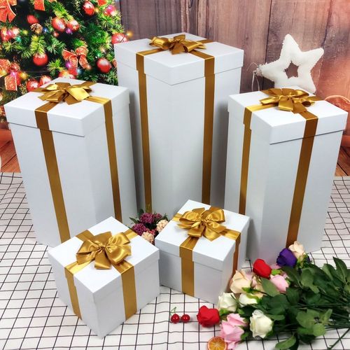 超大正方形圣诞推头白色礼品盒生日礼物篮球包装盒圣诞节装饰礼盒