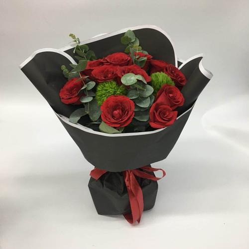 给关系好的女性朋友送什么花,送异性朋友什么花比较好