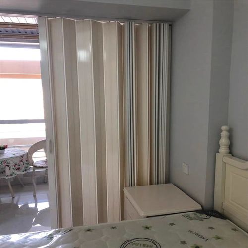 新闻:青海黄南pvc伸缩门pvc折叠门厂家直销