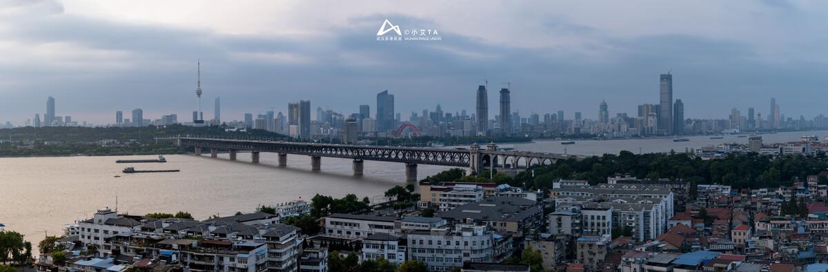 全景接片尝试武汉长江大桥