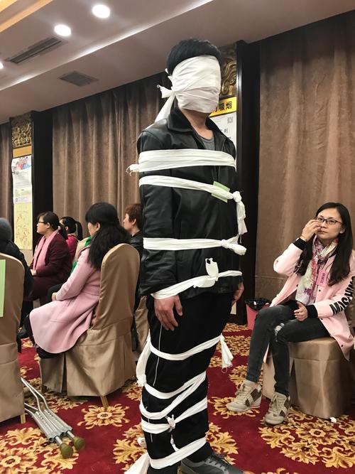 体验练习-我们如何束缚孩子成长的