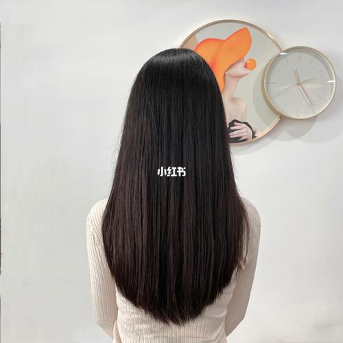 172黑长直,还是大v形发尾好看_黑长直_黑河市攻略_黑长直女孩_时尚