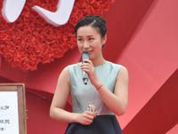 女嘉宾:李欣雨