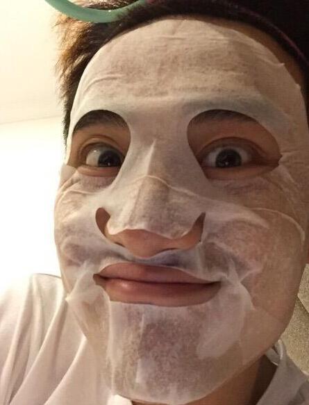 井柏然蒋劲夫弗兰科男星狂敷面膜 男星最爱的补水保湿