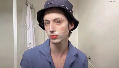 troye sivan戳爷来自网易云音乐云圈 - 堆糖,美图壁纸