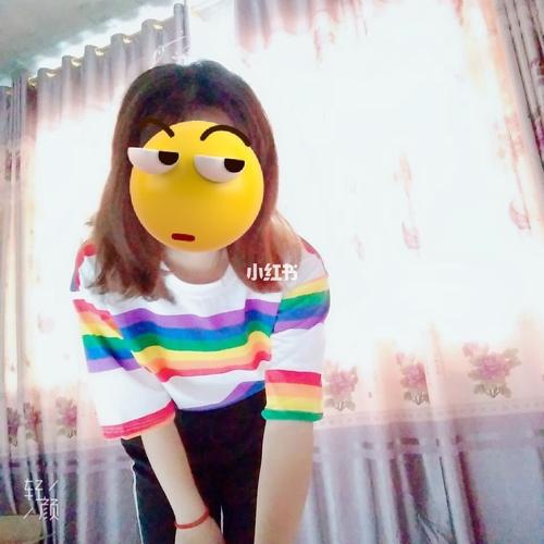 看这个小可爱,表情下其实笑的很开心吧030304