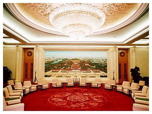 人民大会堂举办国宴天花板上却藏着50个人准备灭火发生了何事