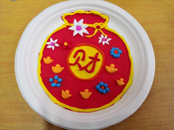 春节-石嘴山市舍予圆小学一三班彩泥展 写美篇              作品名称
