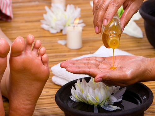 精油按摩