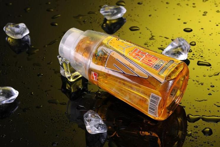 自2005年开始使用的广告词"困了累了喝红牛"改为"你的能量超乎你想象"