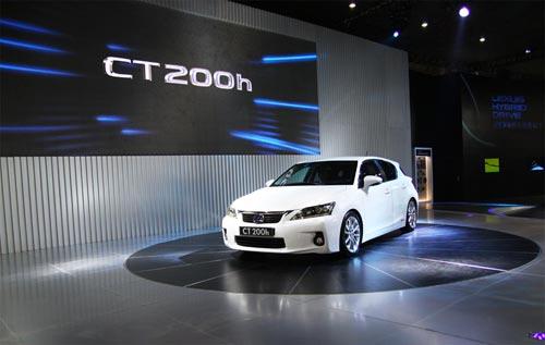 lexus雷克萨斯油电混合动力新生代轿车ct 200h盛装亮相